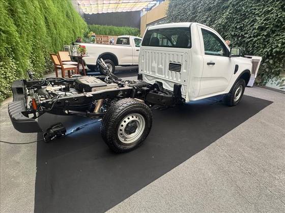 FORD RANGER 2.0 TURBO DIESEL CHASSI XL 4X4 MANUAL FORD RANGER 2.0 TURBO DIESEL CHASSI XL 4X4 MANUAL